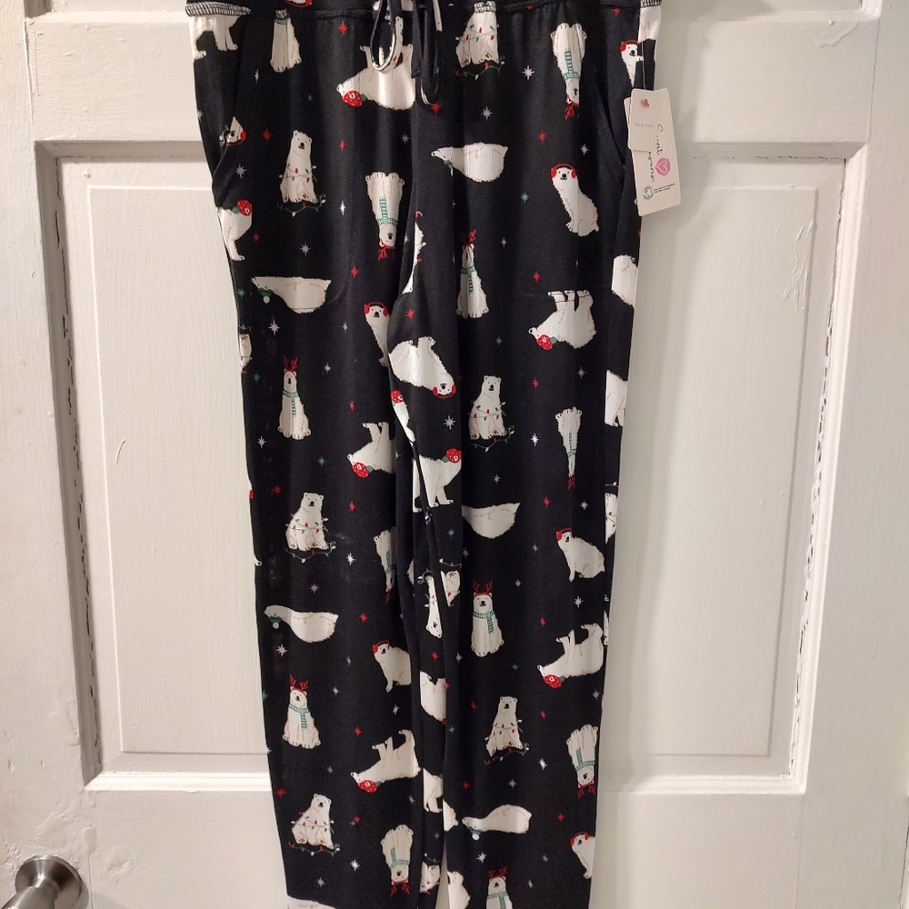 NWT Secret treasures pajama joggers with pockets size S
